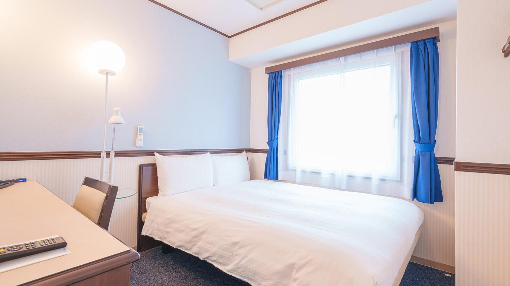 Toyoko Inn Shin-Osaka-Eki Higashi-Guchi Exterior foto